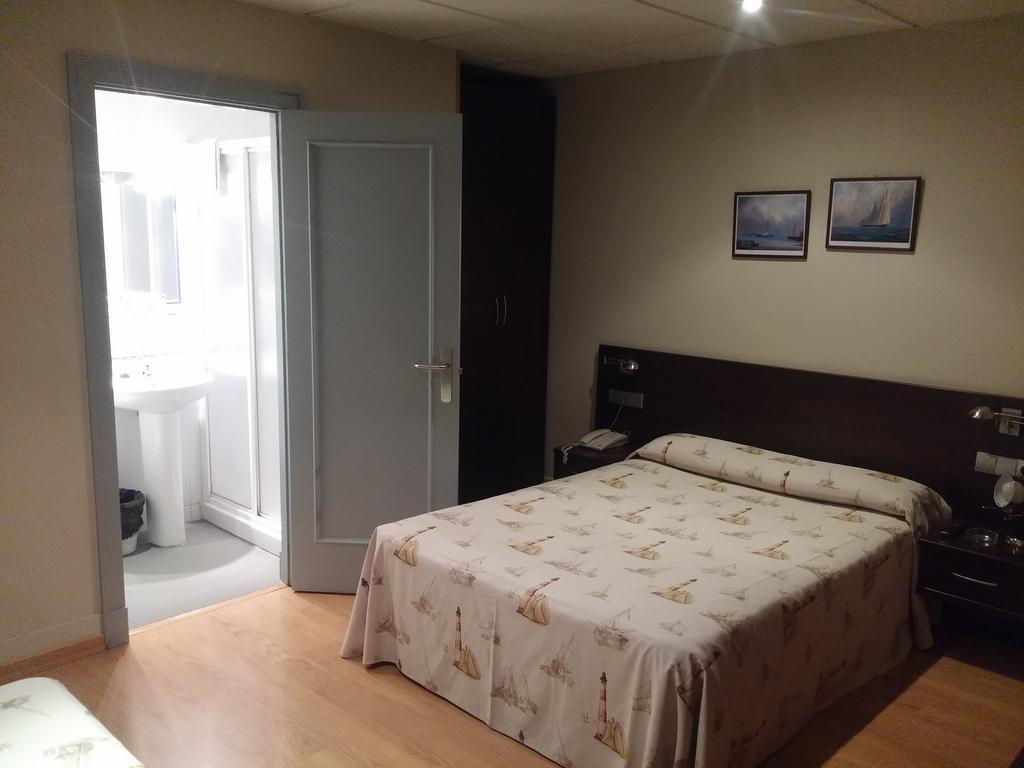 Hotel Nautico Виго Екстериор снимка