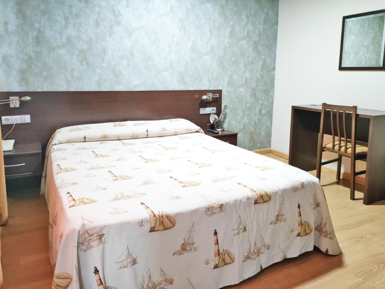 Hotel Nautico Виго Екстериор снимка