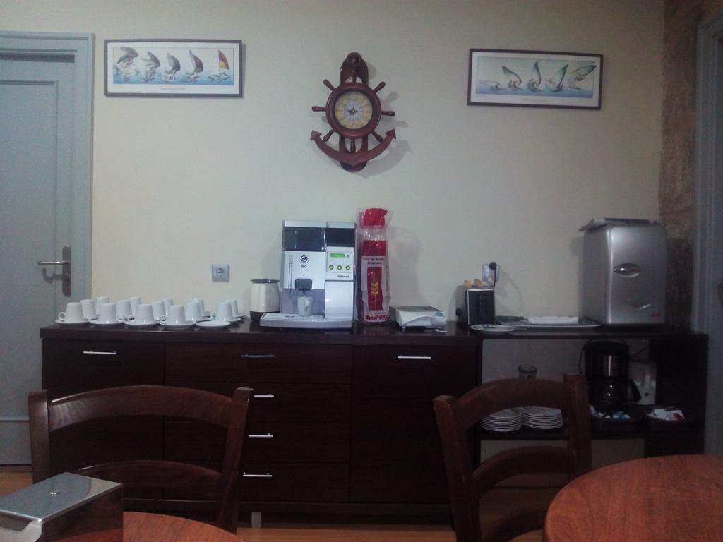 Hotel Nautico Виго Екстериор снимка