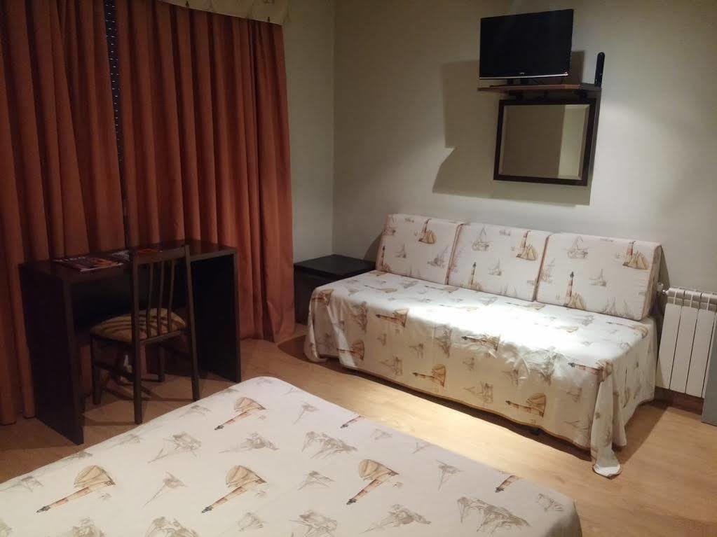 Hotel Nautico Виго Екстериор снимка